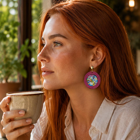 Pendientes Rosa Intenso Grandes en Trencadís Gaudí Joyería de Autor en Algodón y Resina Edición Limitada 30 con Certificado de Autenticidad