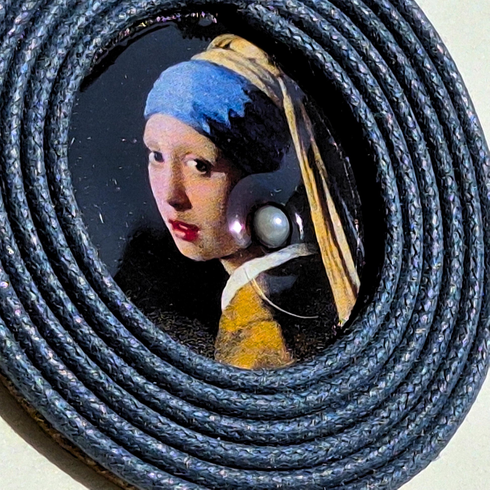 Pendientes Johannes Vermeer Joyería de Autor en Algodón Azul Denim Grandes y Resina Edición Limitada 30 con Certificado de Autenticidad