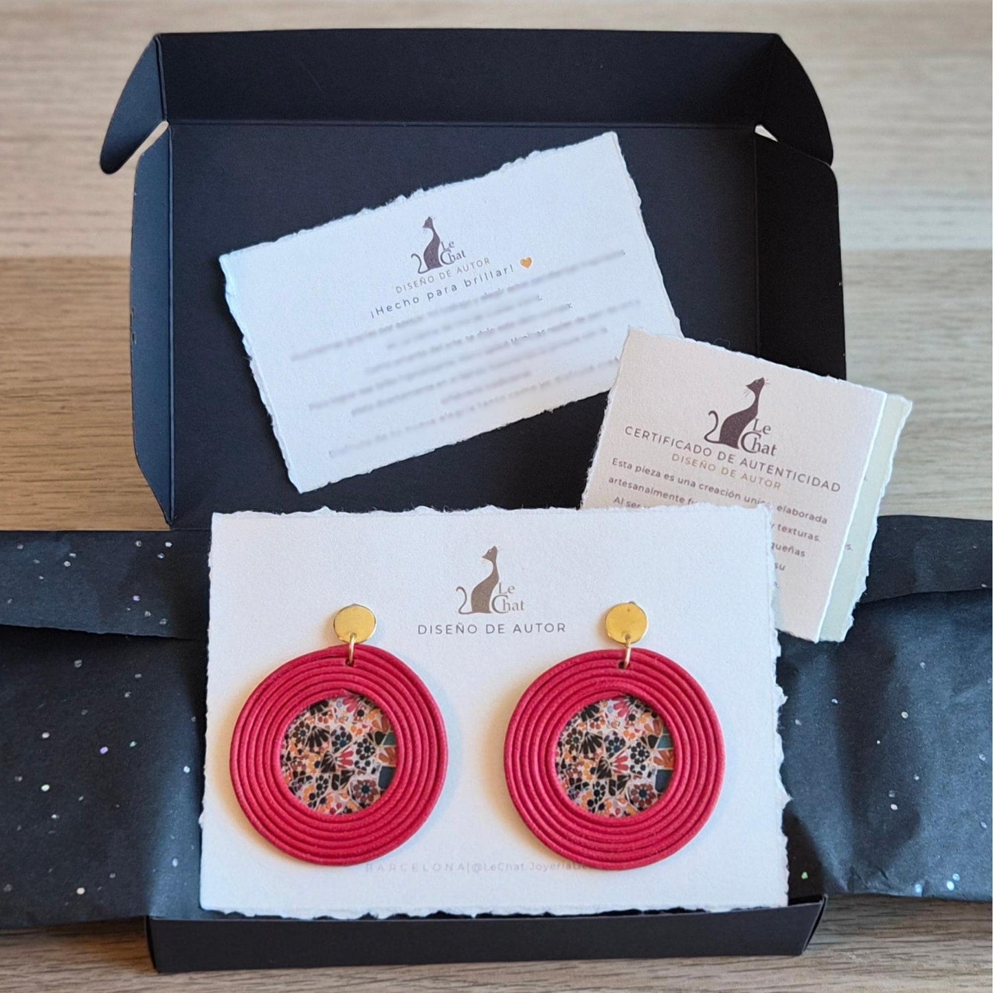 Pendientes Rojo Carmín Trencadís Gaudí Joyería de Autor en Algodón y Resina Grandes Edición Limitada 30 con Certificado de Autenticidad