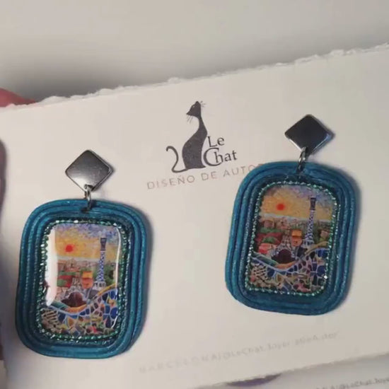 Pendientes Parque Güell Joyería de Autor Rectangulares Algodón Turquesa y Resina Pieza Única con Certificado de Autenticidad